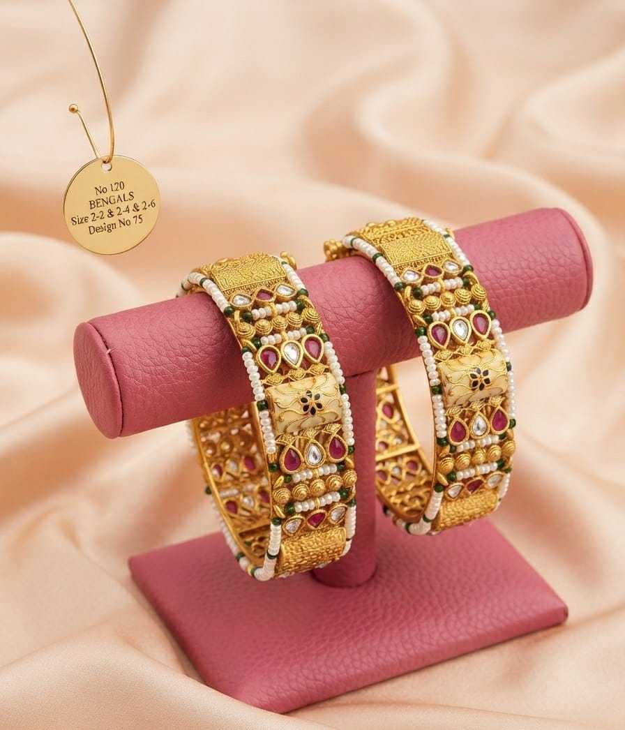 Openable Antique Kada Pair with Kundan and Ruby Cluster
