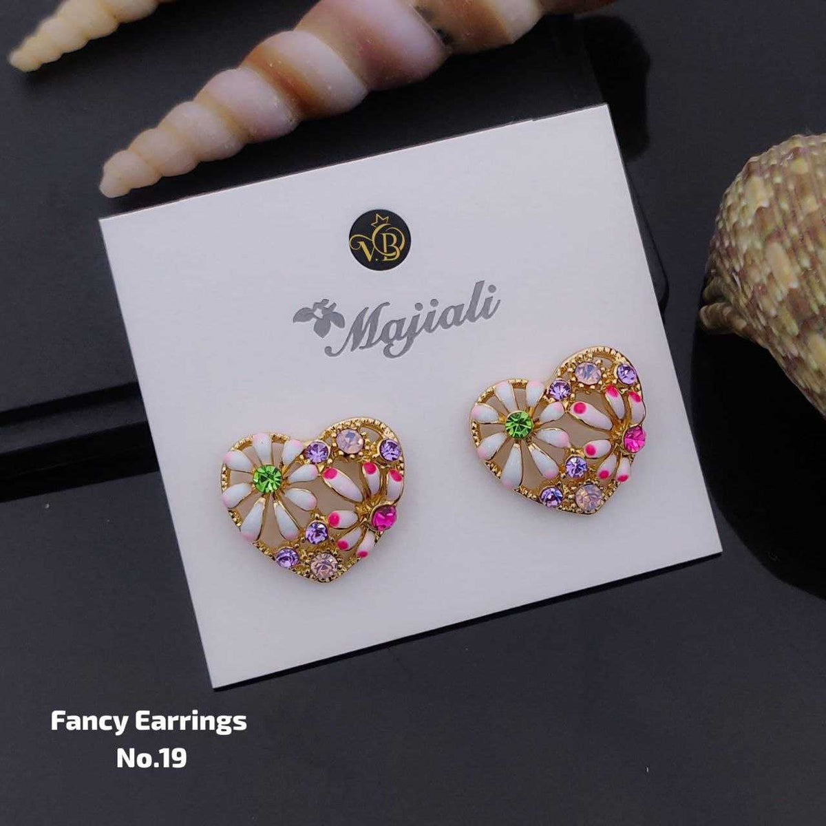 Openwork Heart Stud Earrings in Gold Tone