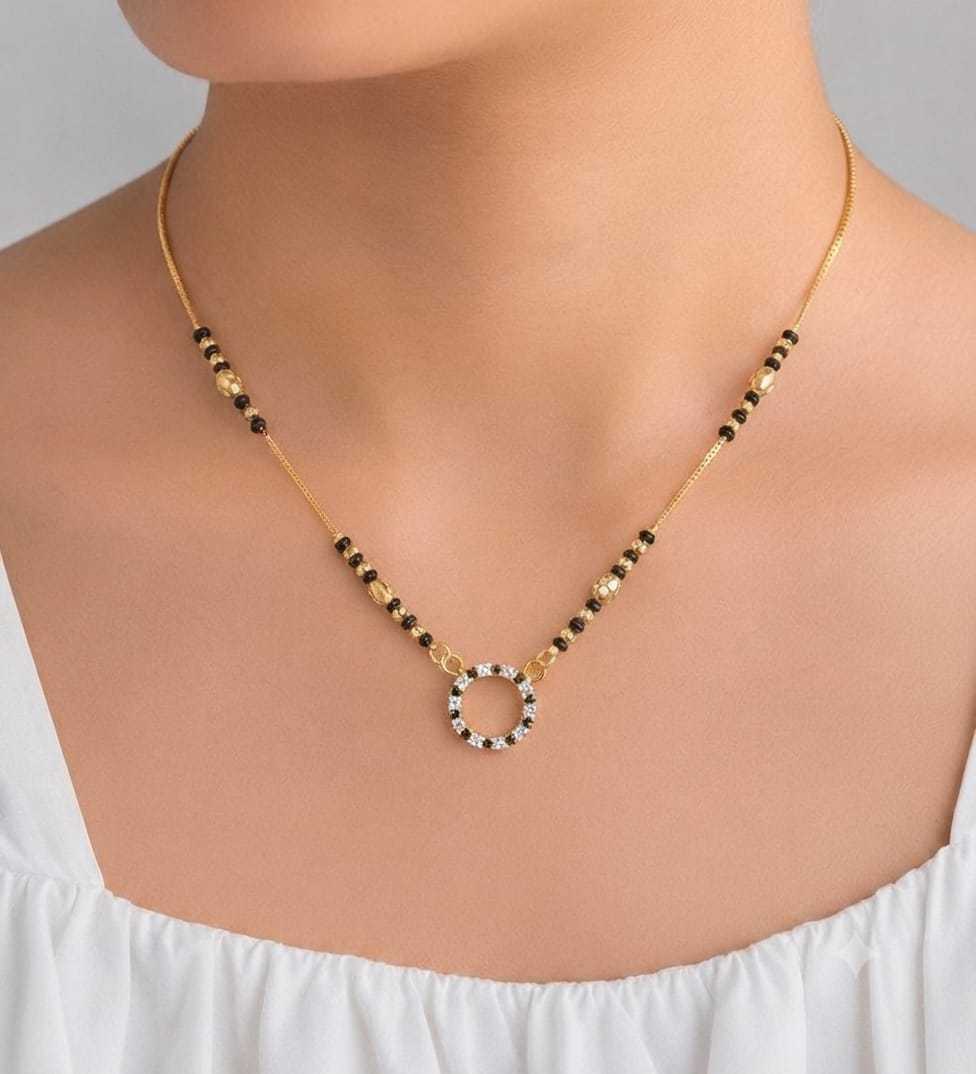 Oval Pendant Mangalsutra with Fine Bead Chain
