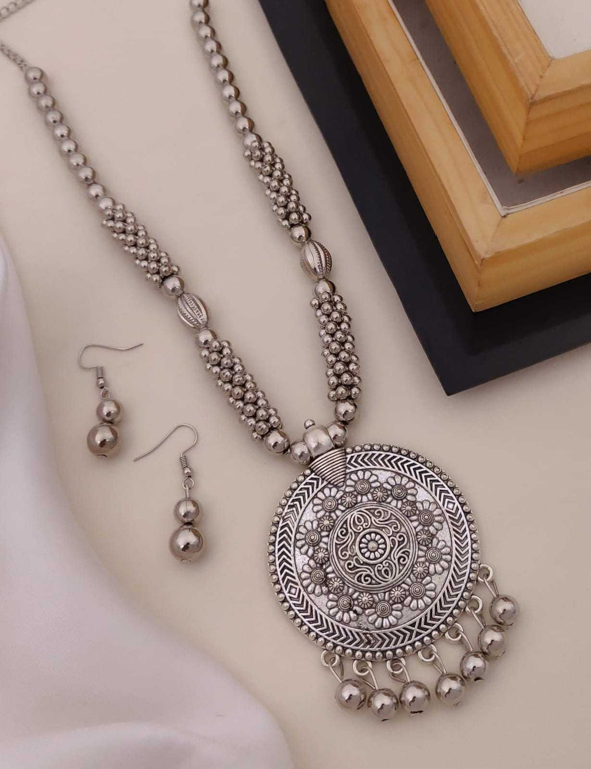Oxidised Heart Pendant Long Necklace & Hook Earrings