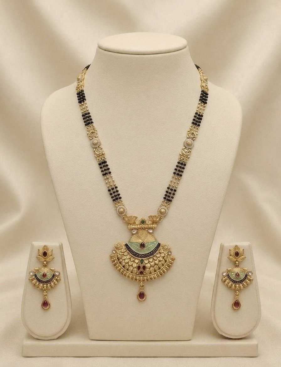 Peacock Motif Mangalsutra with Kundan Stations