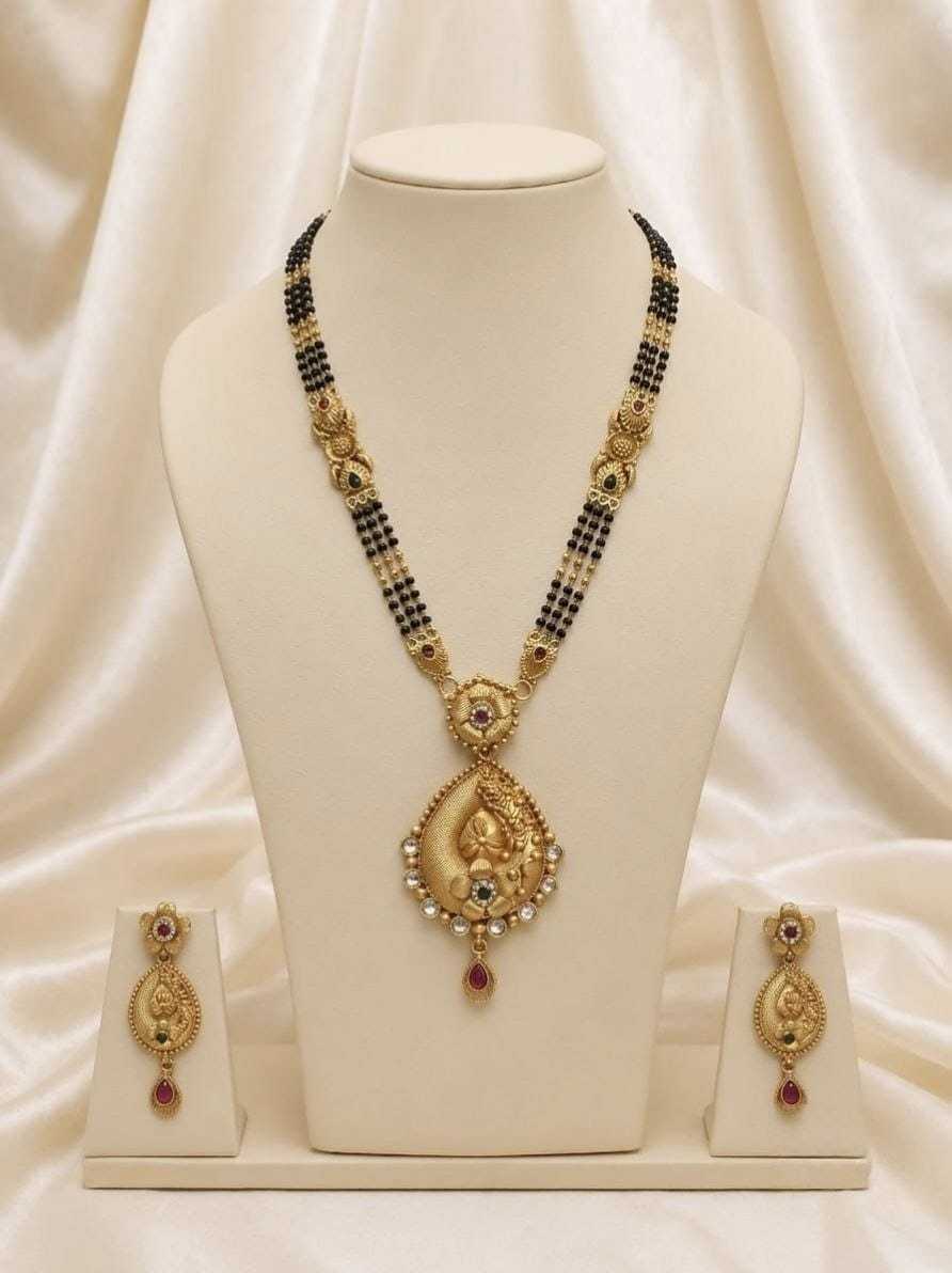 Peacock Motif Mangalsutra with Kundan Stations