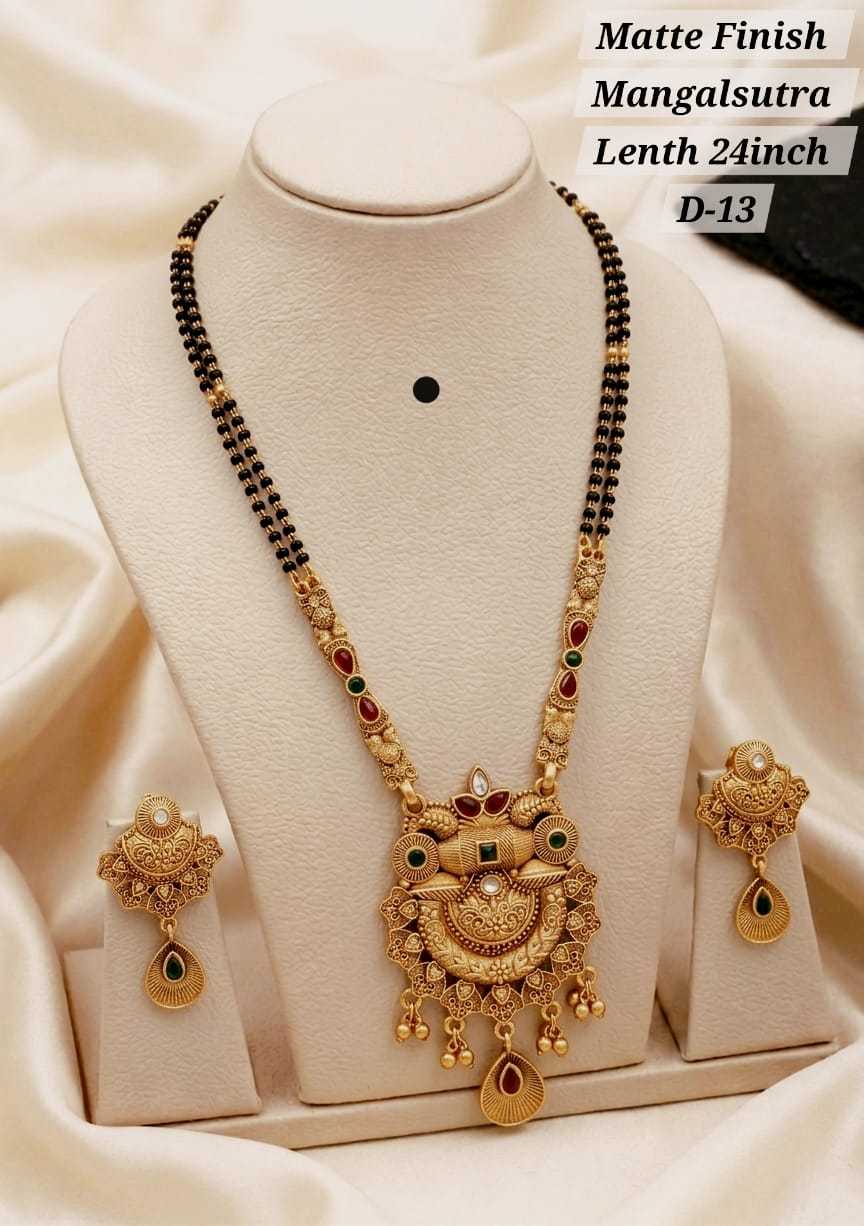 Rajvadi Mangalsutra with Enamel Stone Pendant