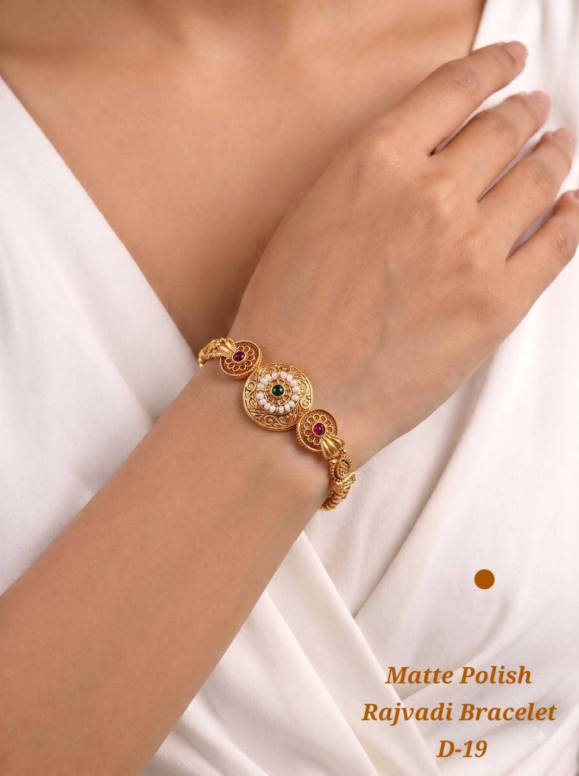 Rajwadi Bracelet with Pearl Studded Medallion
