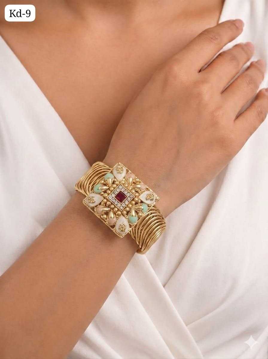 Rajwadi Medallion Bangles with Pastel Enamel