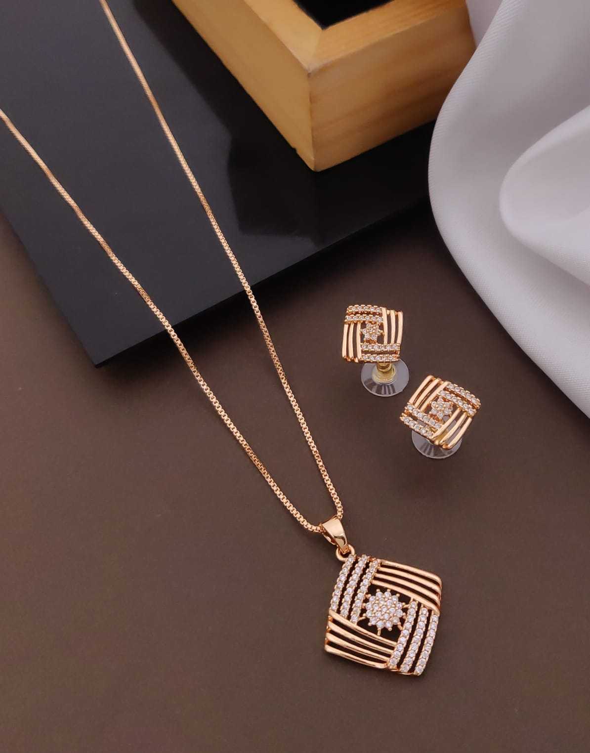 Rose Gold Circular Pendant & Stud Earrings Set