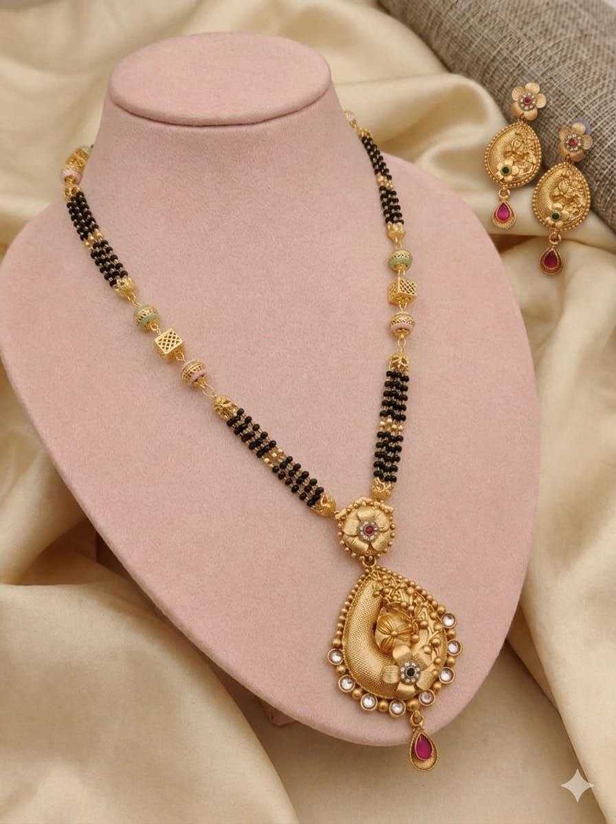 Royal Paisley Long Mangalsutra Set in Matte Gold