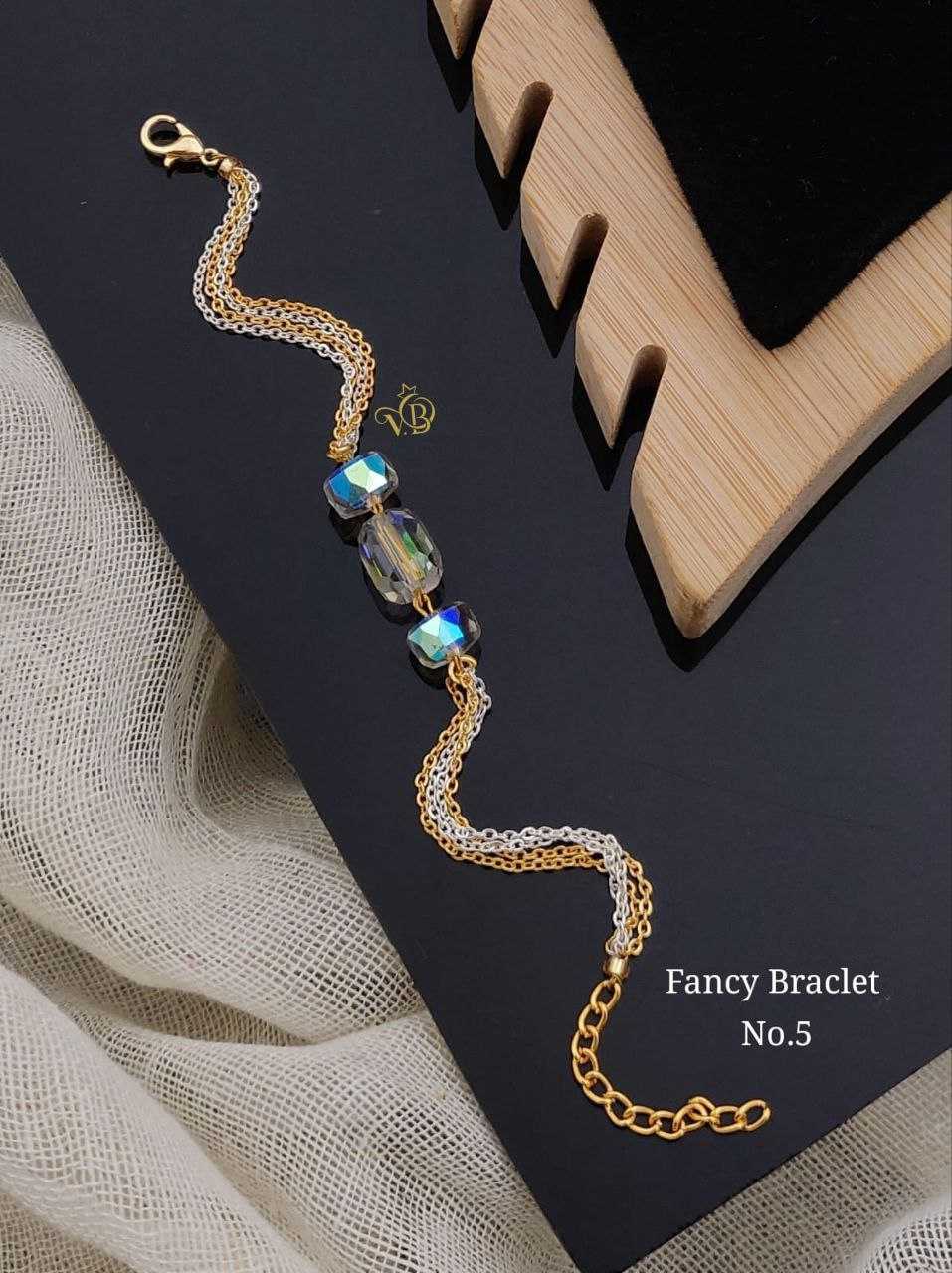 Sculpted Hourglass Bead Bracelet