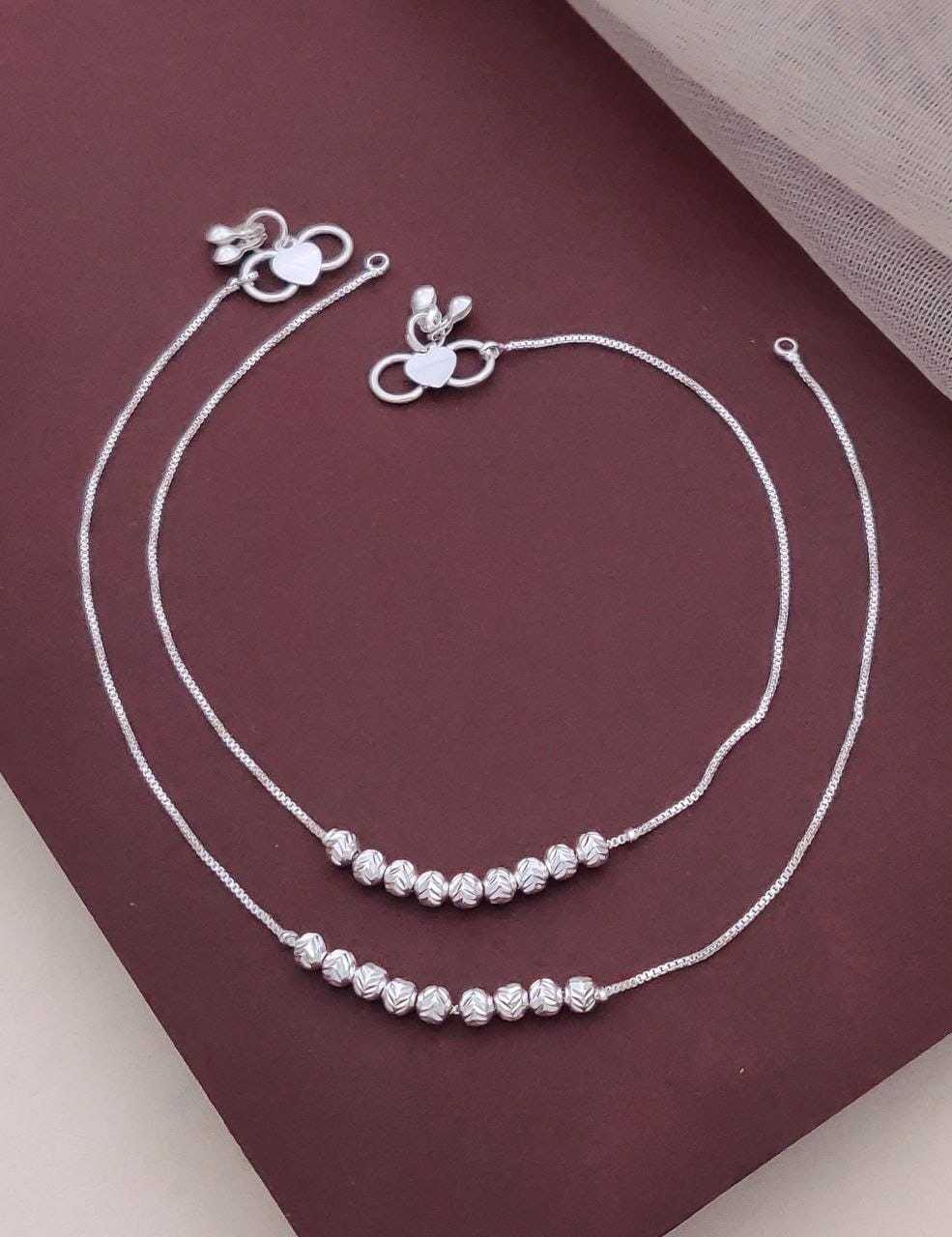 Silver-Tone Chain Payal with Textured Bead Cluster