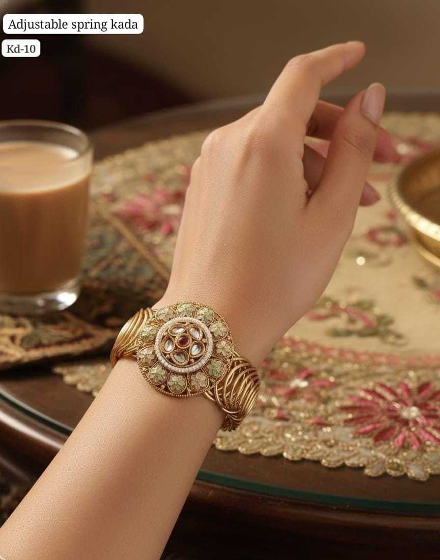 Spring Kada Bracelet with Kundan Centrepiece