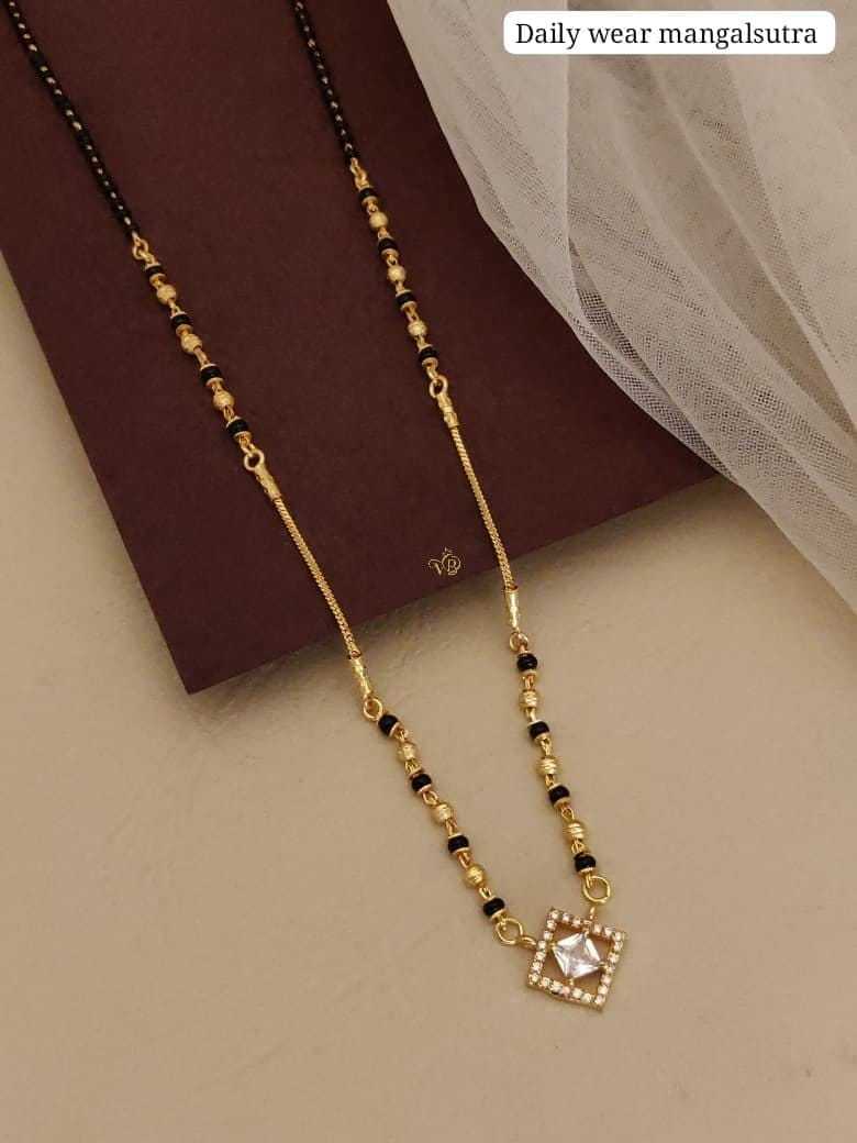 Square AD Pendant Daily Wear Mangalsutra