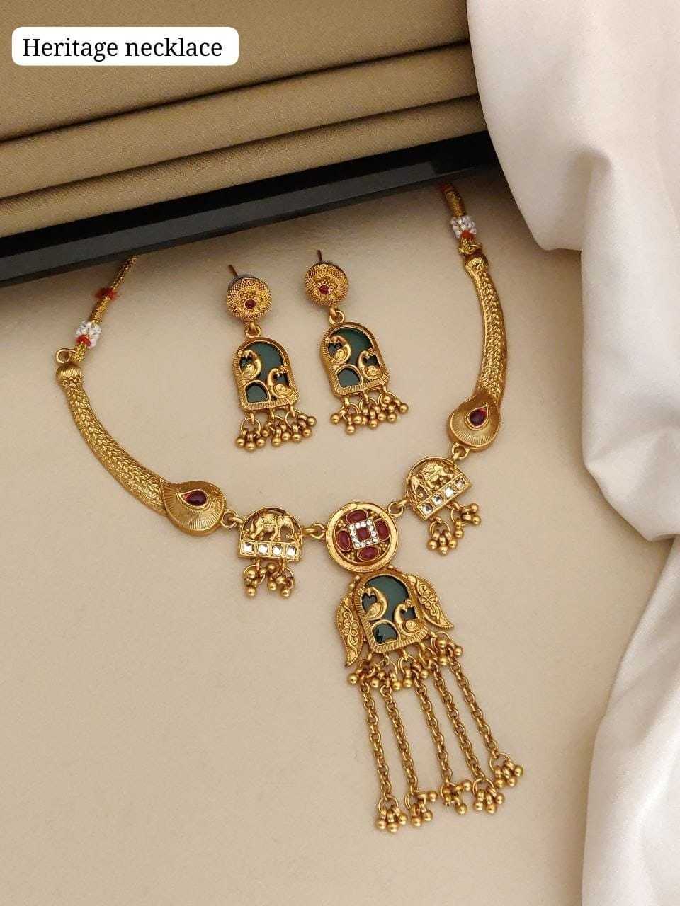 Temple Motif Heritage Set with Green Enamel