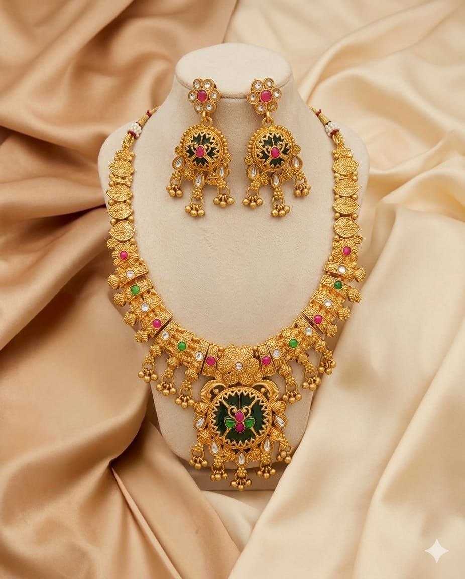 Temple Necklace Set with Green Teardrop Pendants
