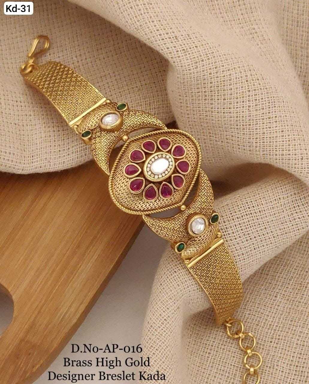 Textured Kada with Oval Ruby & Green Stone Centre