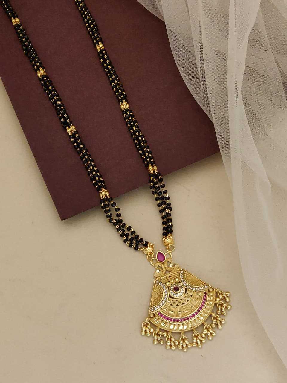 White & Green Meenakari Pendant Set with Earrings