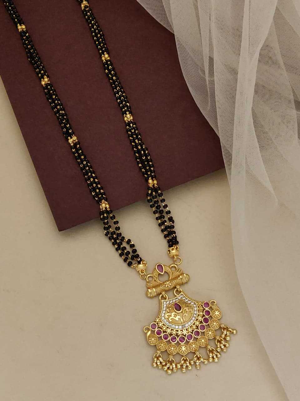 White & Green Meenakari Pendant Set with Earrings