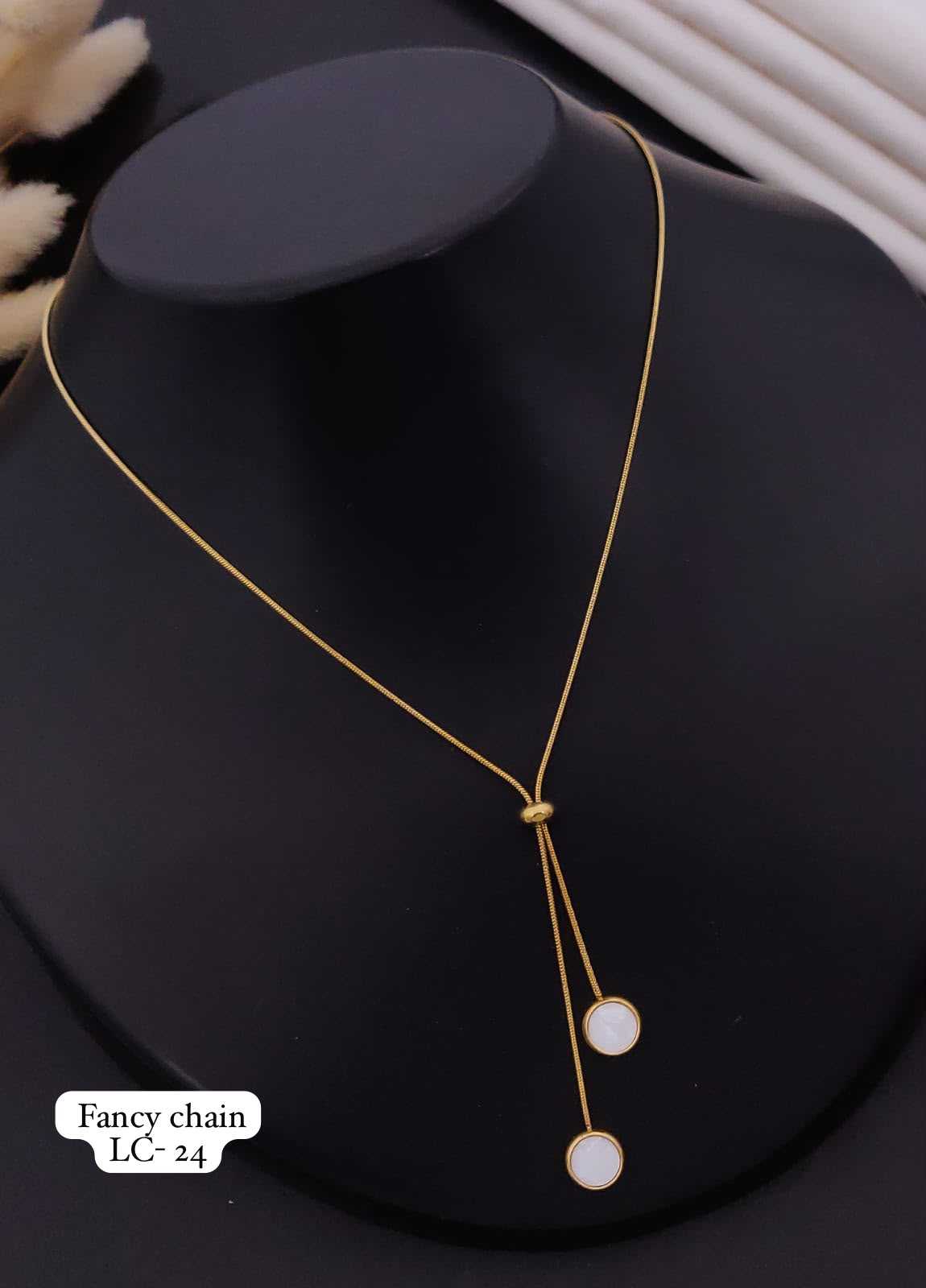 Y-Shaped Lariat Necklace with Heart Charms