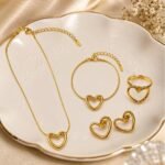Entwined Hearts Jewelry Set