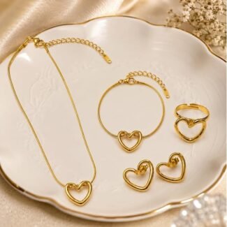 Entwined Hearts Jewelry Set